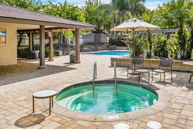 Building Photo - 54 Orchard