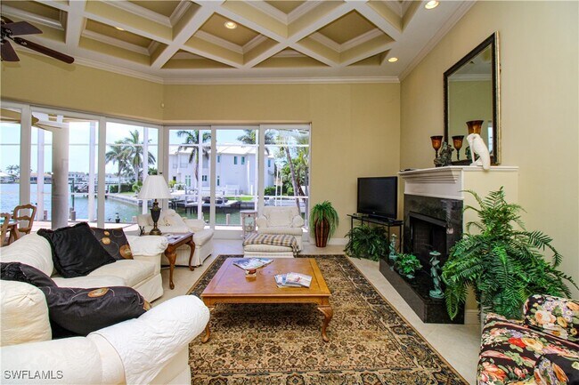 Building Photo - 481 Maunder Ct