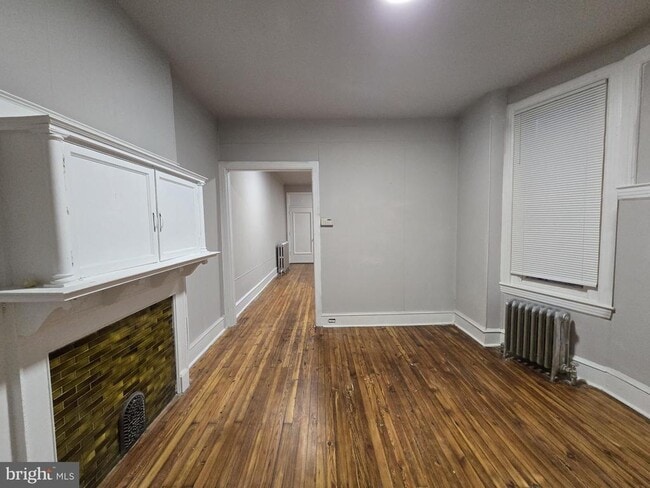 Building Photo - 2536 W Cumberland St