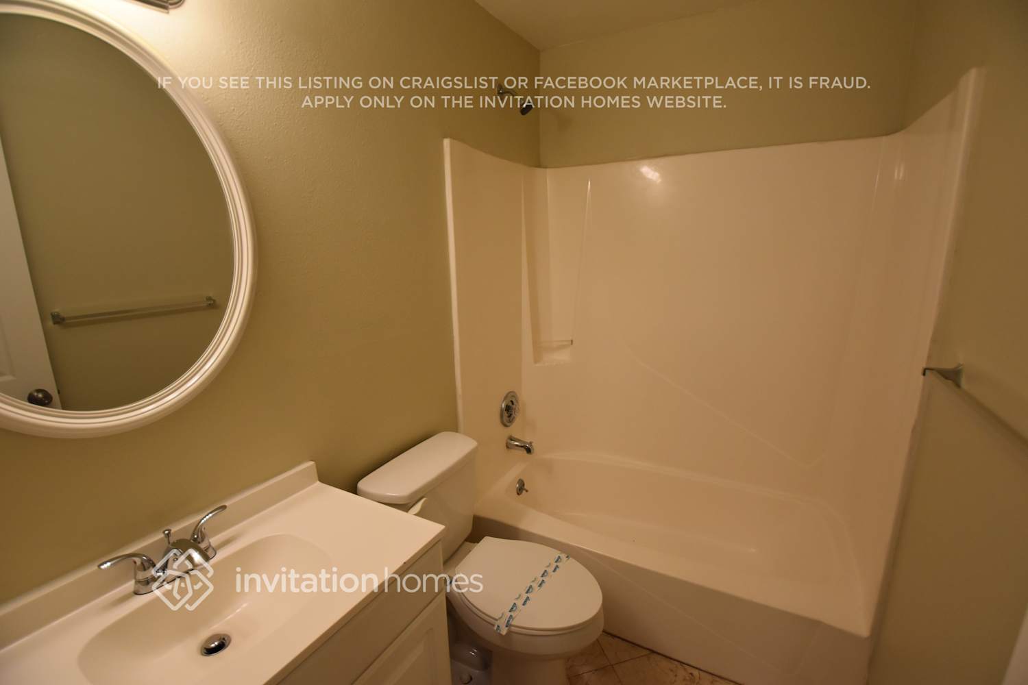 Building Photo - 9 N Aurora Dr