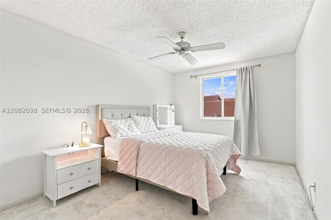 Building Photo - 2873 Oak Park Cir