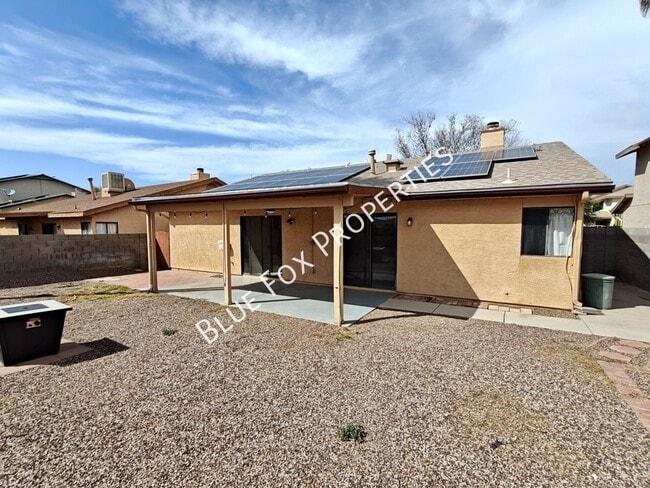 Building Photo - 5189 W Aquamarine St