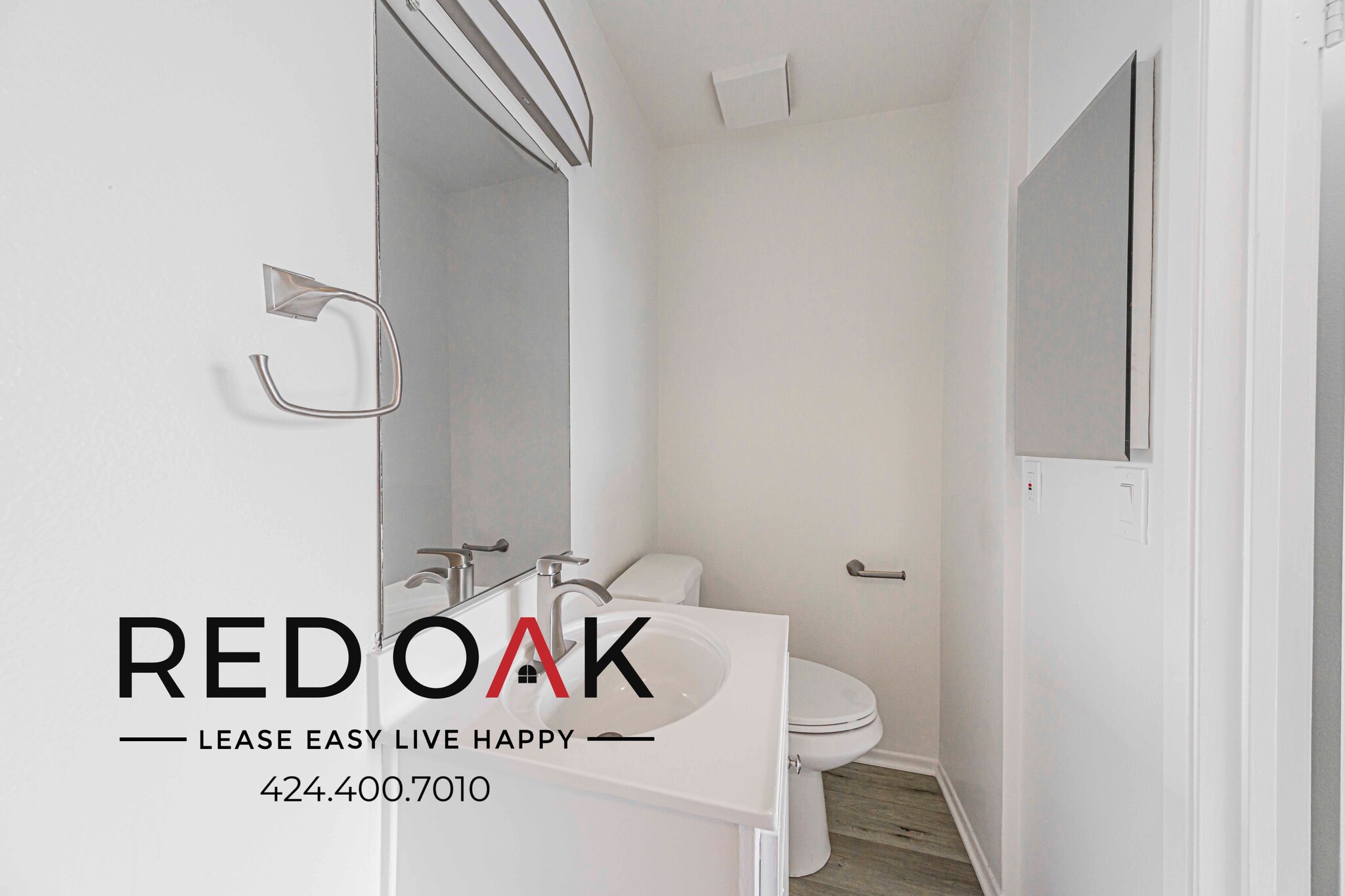 Building Photo - 8309 Cedros Ave