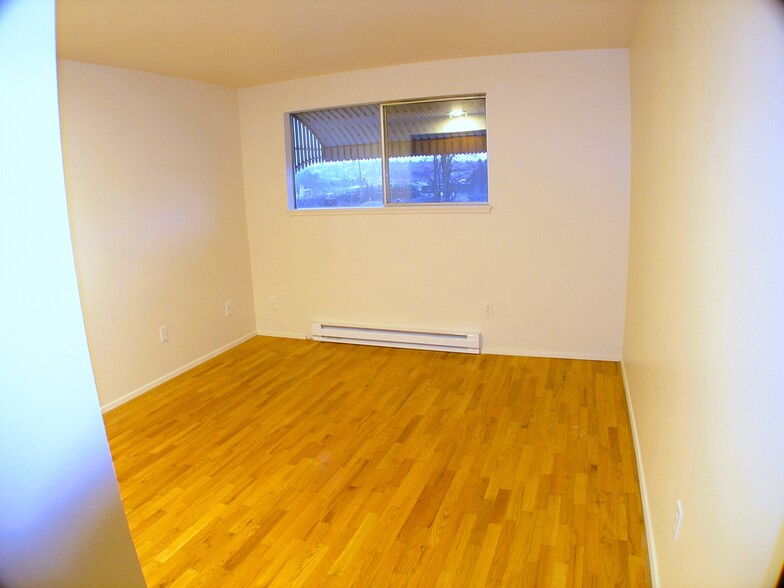 Bedroom 1 - 4223 3rd Avenue Northwest