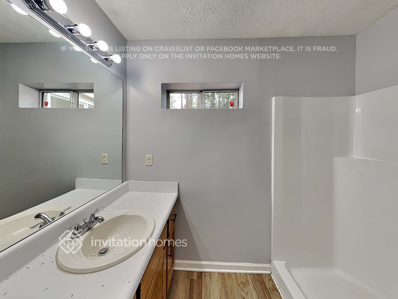 Building Photo - 4669 S Landing Dr