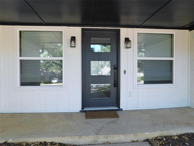 Building Photo - 1400 Angelina Bend Dr