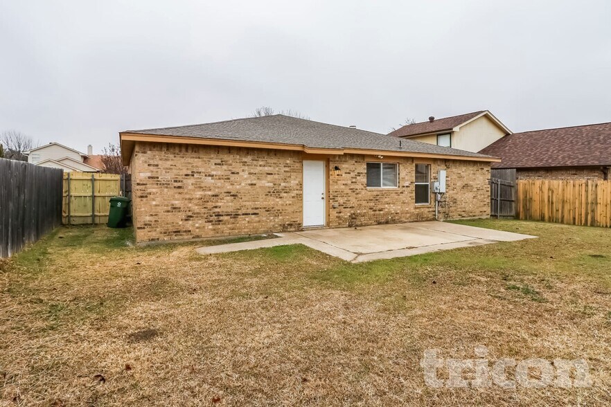 Building Photo - 6410 Juliette Run