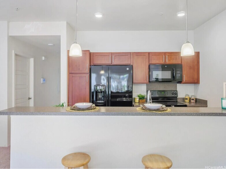 Building Photo - 458 Manawai St