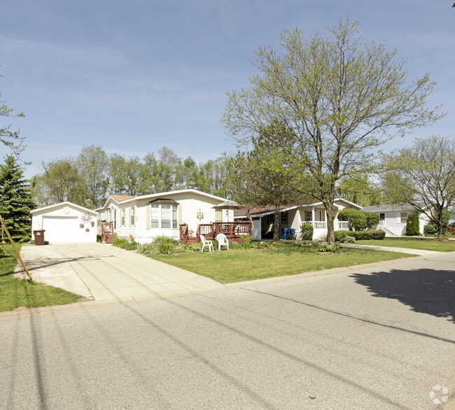 Meadow Lake Estates 3951 Bentwood Cir W White Lake MI 48383 Apartment Finder