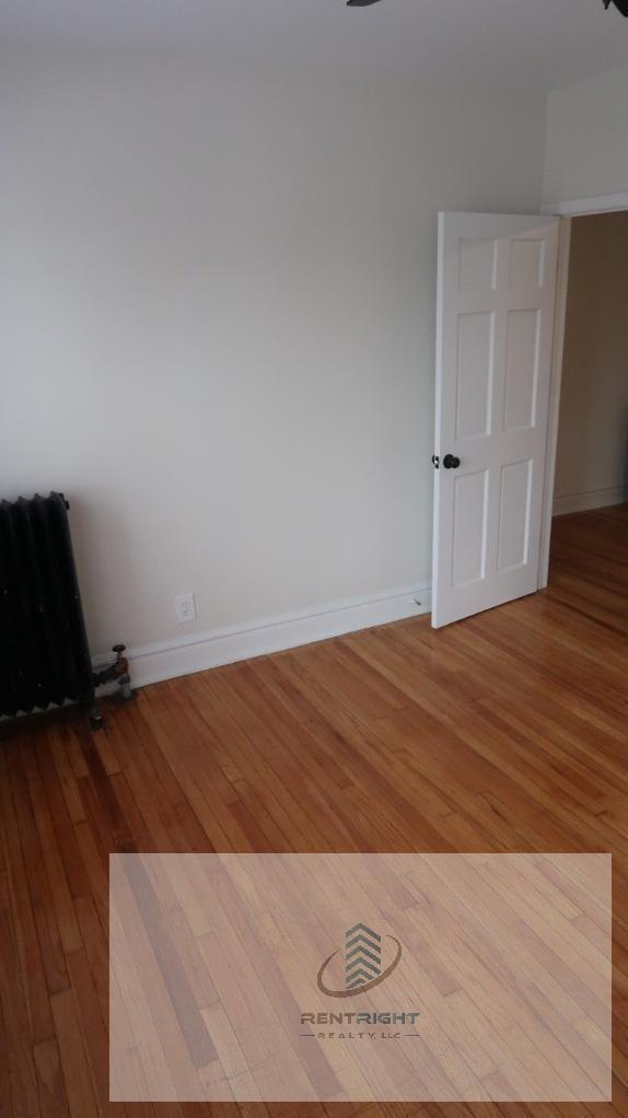 Building Photo - 2 bedroom in CHICAGO IL 60630