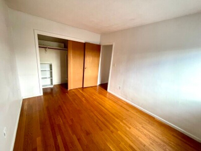 Building Photo - 28 Allston St