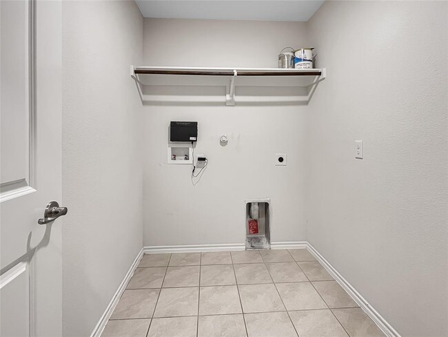 Building Photo - 705 Farmstead Wy