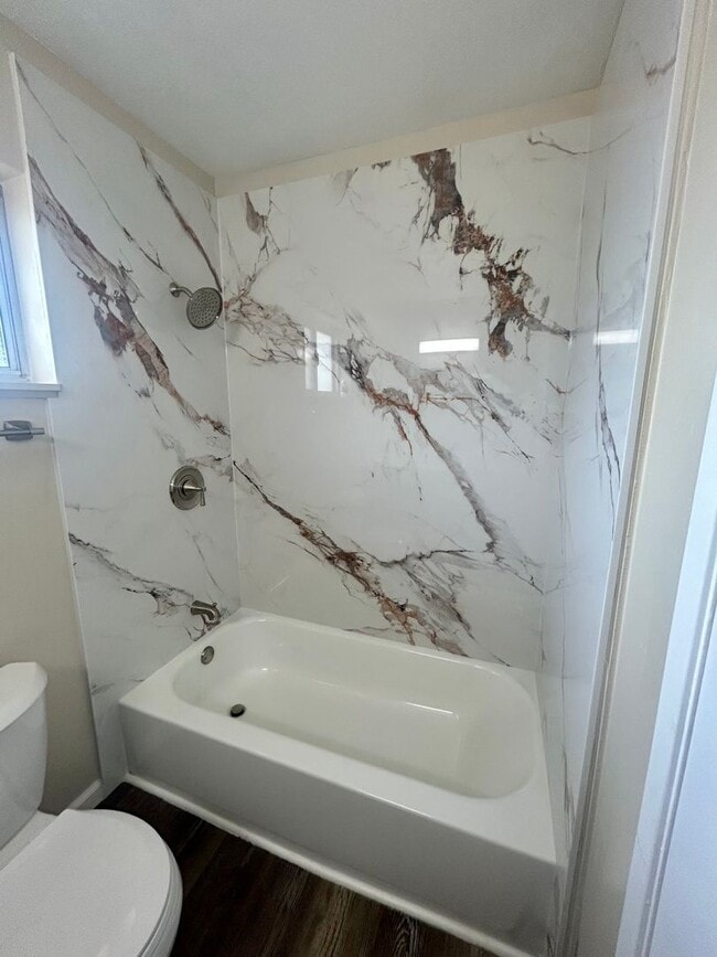 Building Photo - 1566 167th Ave