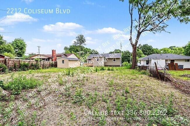 Building Photo - 2212 Coliseum Blvd