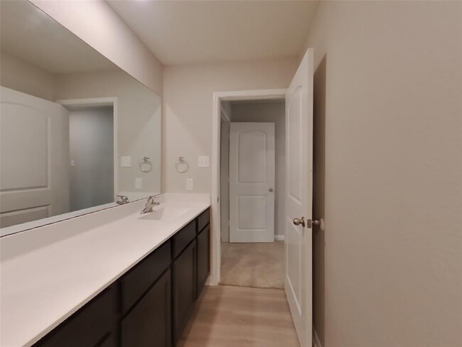 Building Photo - 23091 Bellini Dr