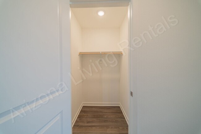 Building Photo - VALLE VISTA GOLF COMMUNITY