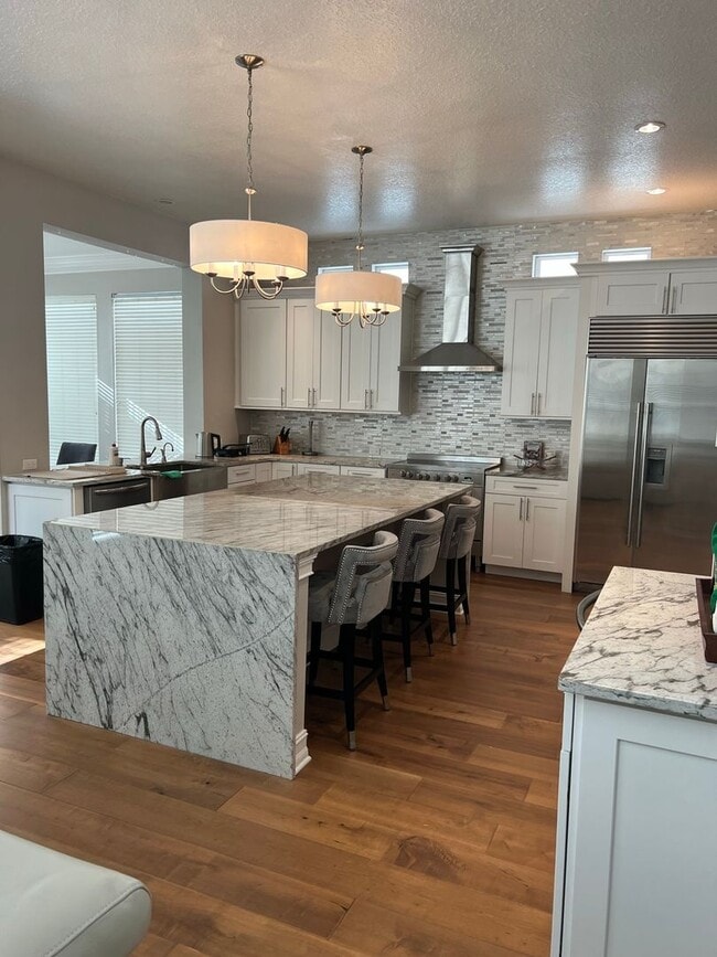 Building Photo - 204 Reserve Place