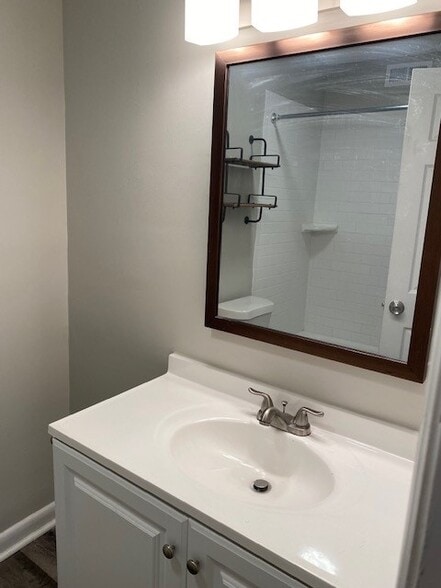 Building Photo - Sutton Bridge