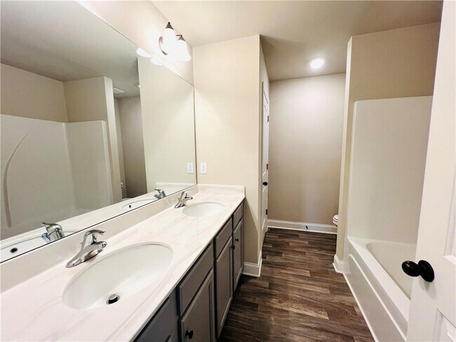 Building Photo - 3728 Southfield Ct