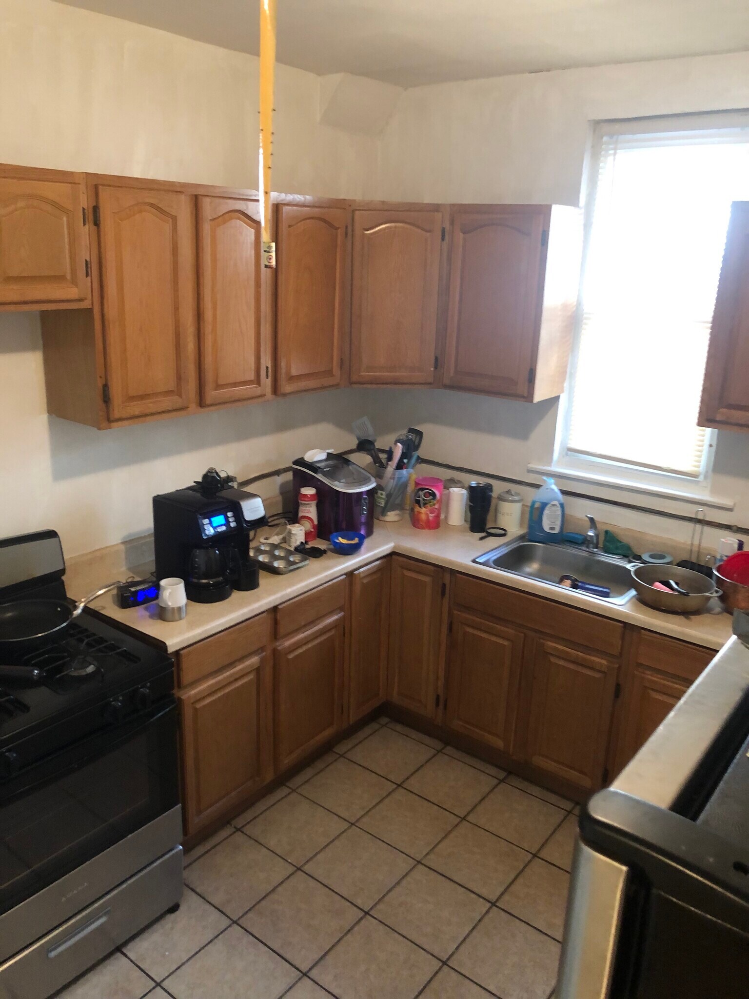 Kitchen - 861 E Westmoreland St