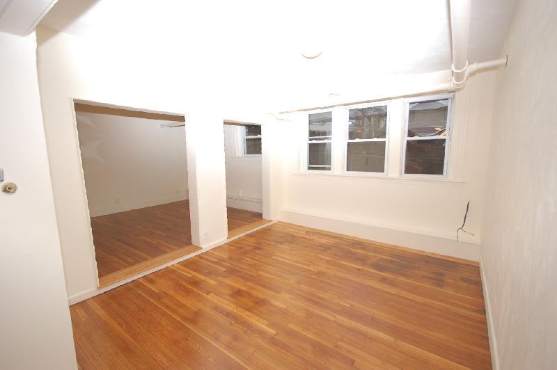Building Photo - 8 Vinal St