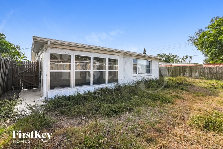 Building Photo - 3625 Galway Dr