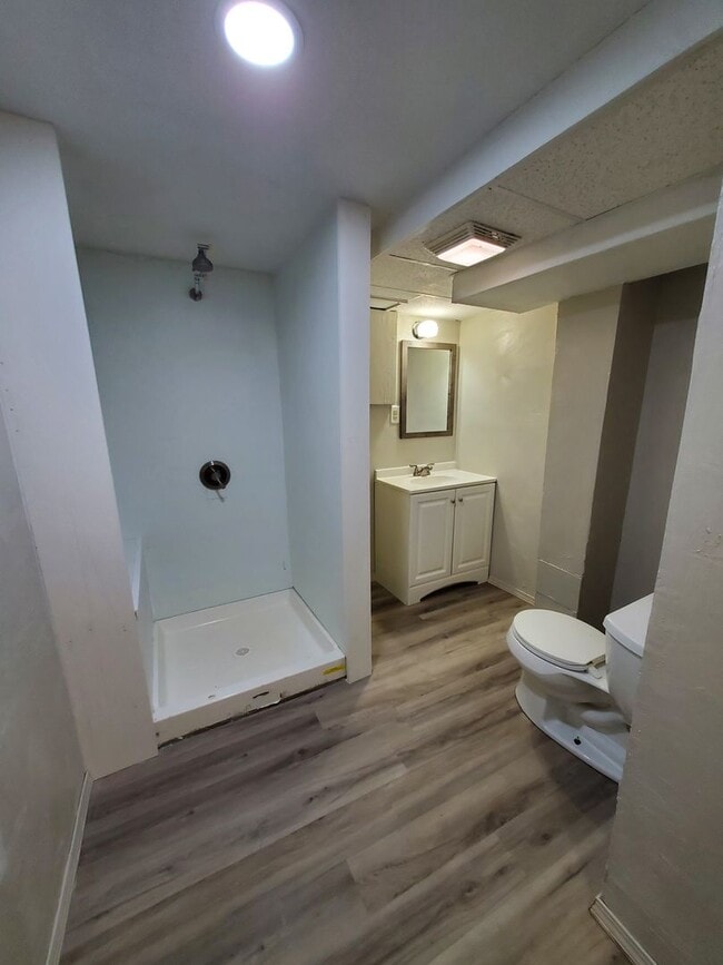 Building Photo - Spacious Four Bedroom Two Bath Home in Ben...