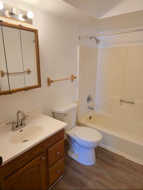 Building Photo - W151S6979 Cornell Cir