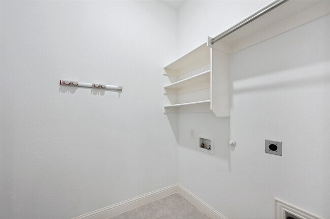 Building Photo - 4565 Stone Valley Trl