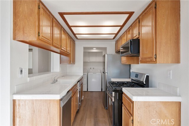 Building Photo - 28006 S Western Ave