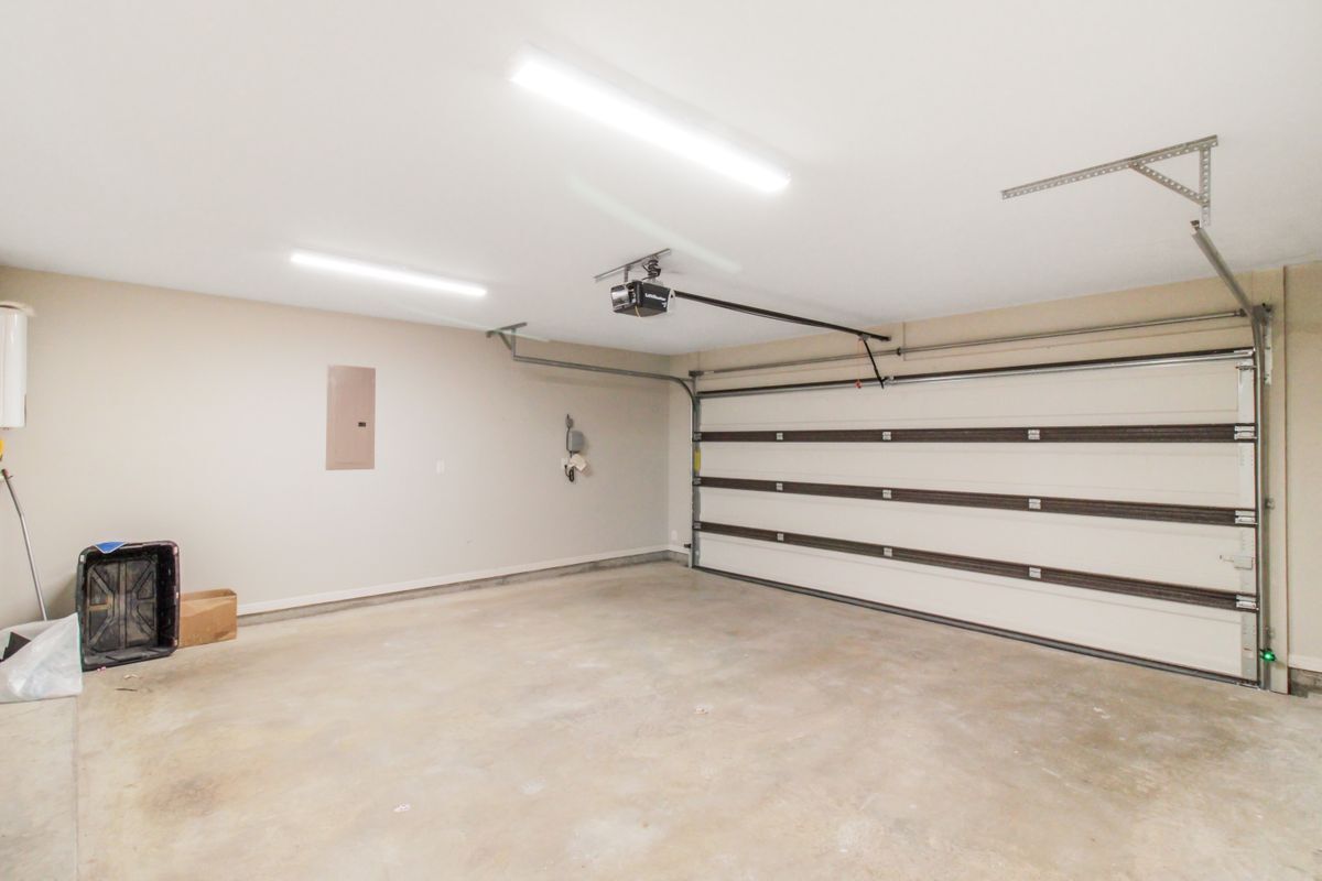 Building Photo - 3912 Rye Cir