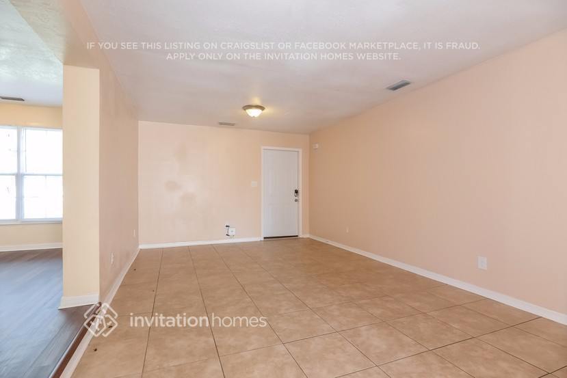 Building Photo - 1720 Darlington Dr