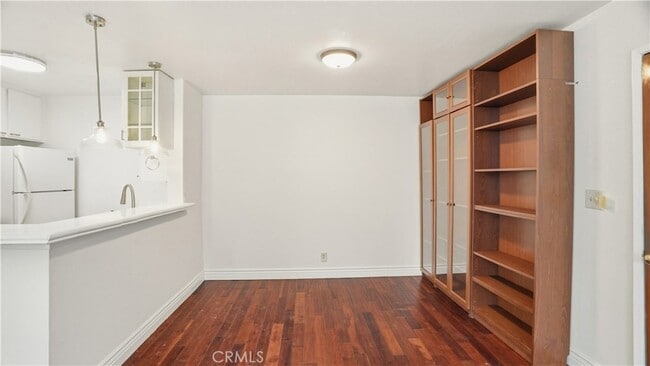 Building Photo - 18645 Hatteras St