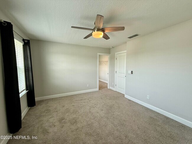 Building Photo - 505 Windwalker Dr
