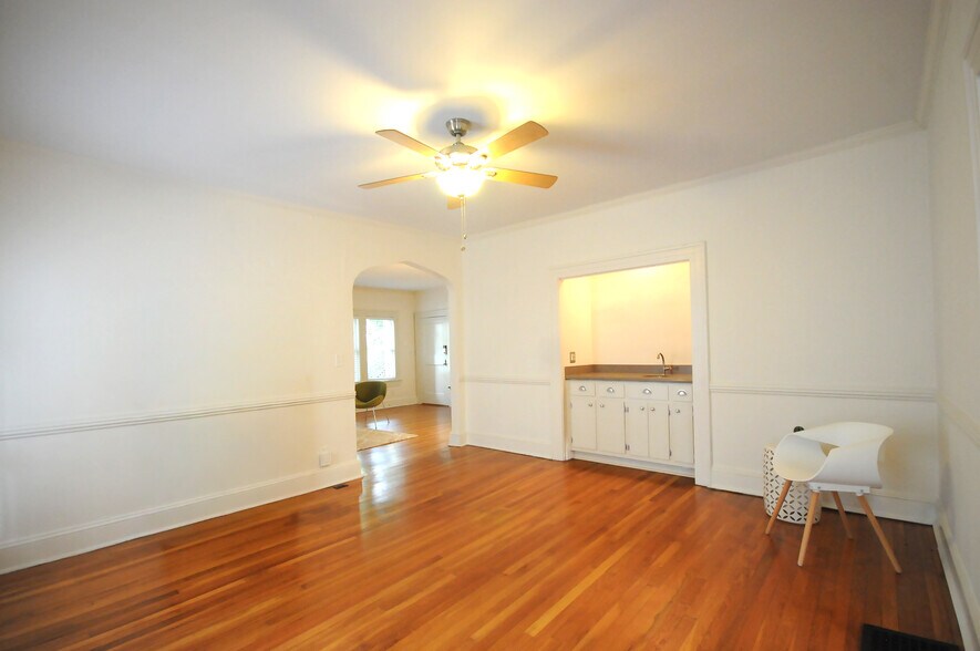 Dining Room - 861 Durant Pl NE