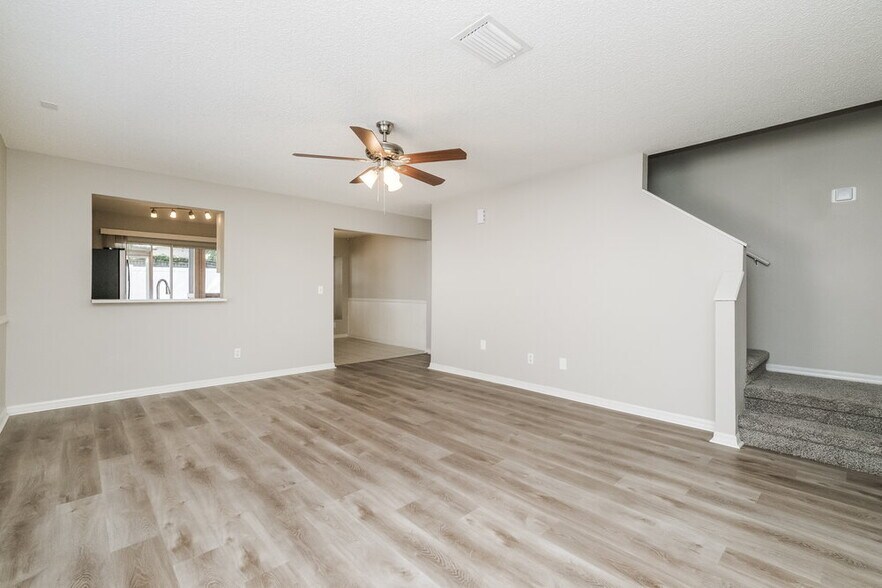 Building Photo - 721 Cape Cod Cir