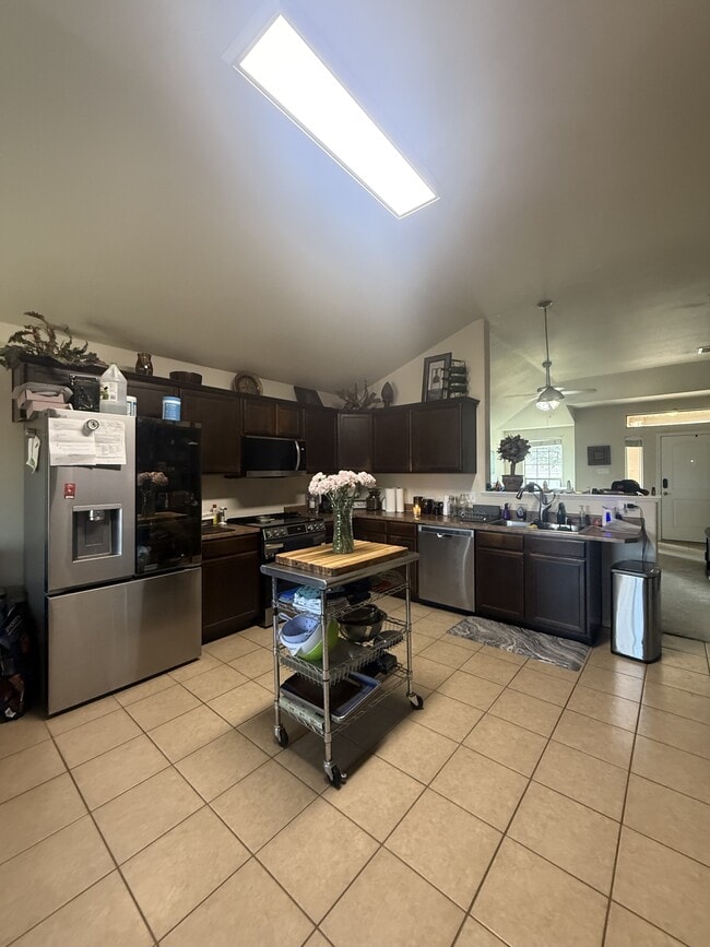 Building Photo - 6914 95th St