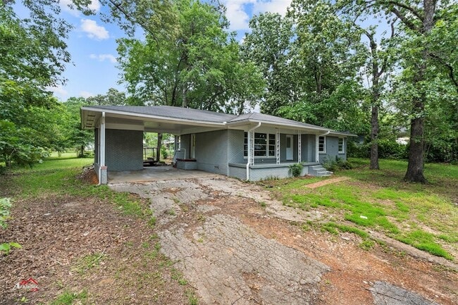 Building Photo - 1307 Ash Ln