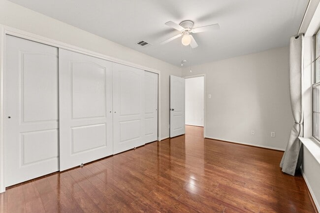 Building Photo - Westwood Subdivision / One Story / Culdesac / Ref, Washer & Dryer / Leander Schools