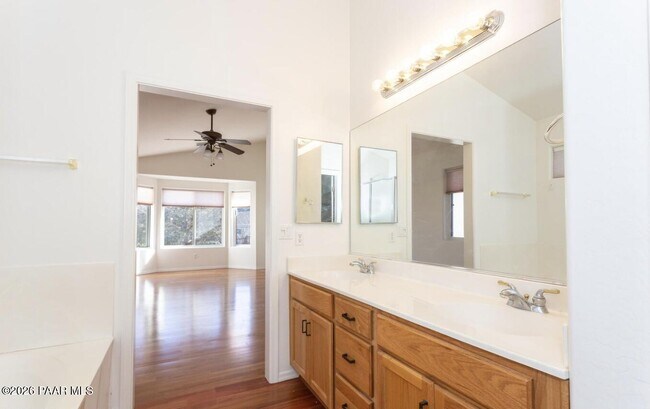 Building Photo - 1654 St Andrews Way