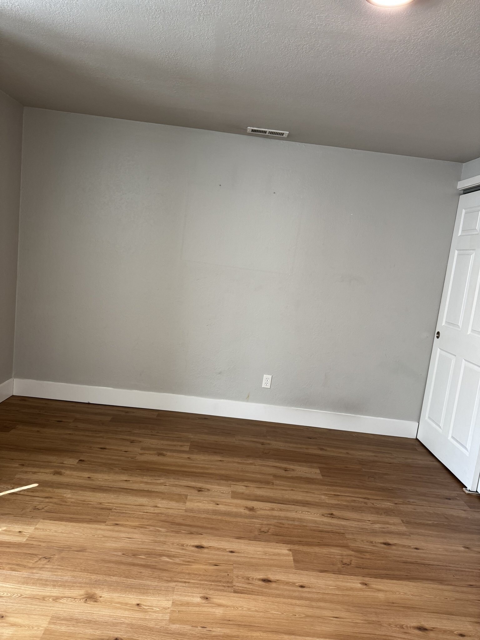 Building Photo - 10302 141st St Ct E