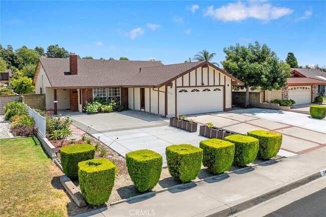 Building Photo - 248 Centinary Dr