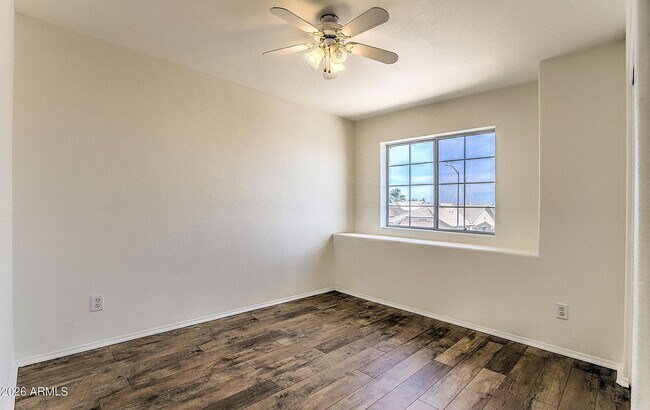Building Photo - Single Family Home For Rent