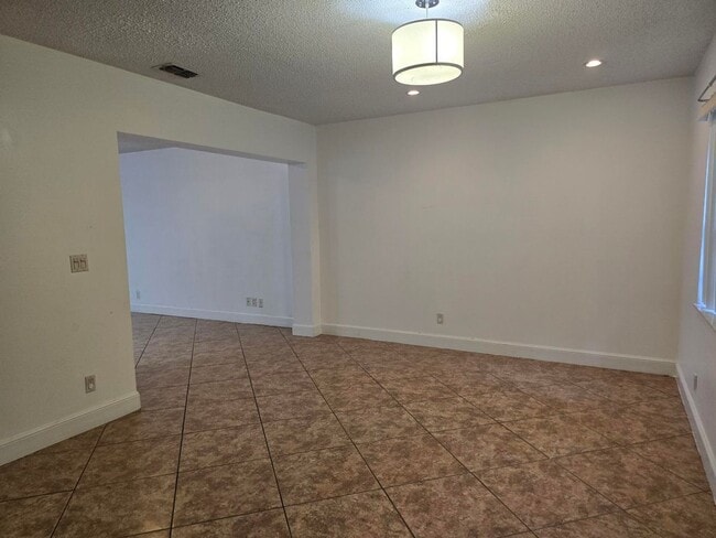 Building Photo - 4125 Pine Branch Cir