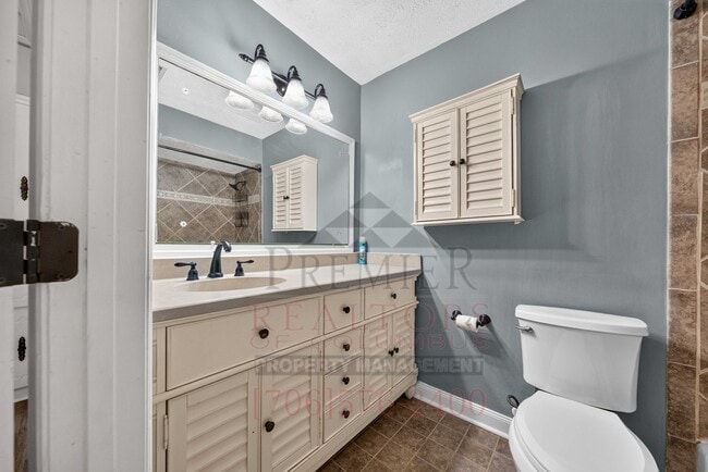 Building Photo - 4008 Penrod Dr