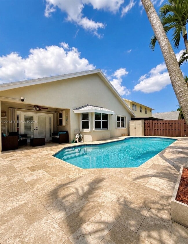 Building Photo - 12224 NW 30th Manor