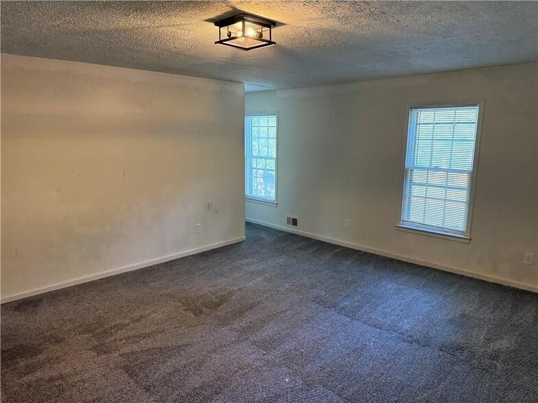 Building Photo - 1253 Tinderbox Lane