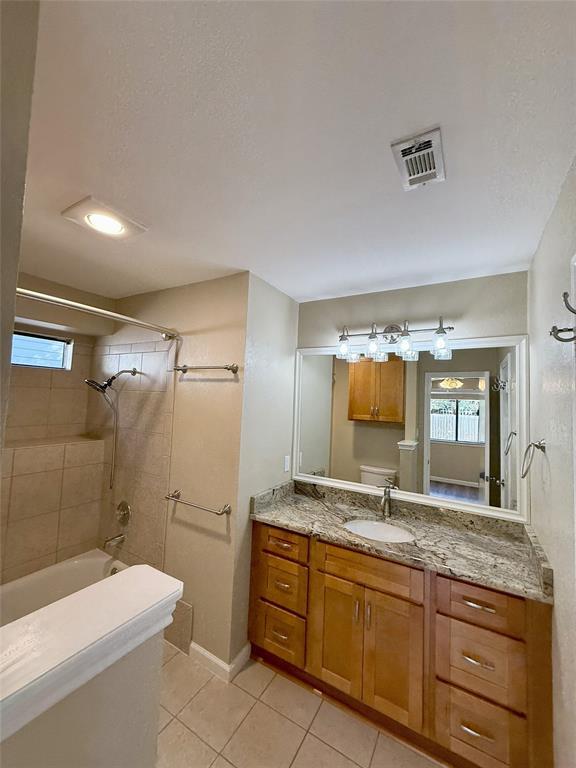 Building Photo - 3814 Stonecroft Dr