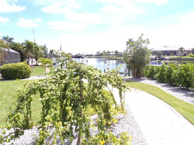 Building Photo - 3804 Turtle Dove Blvd