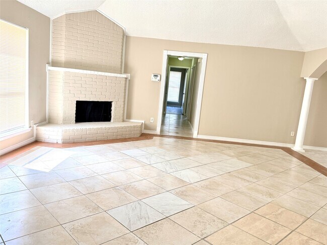 Primary Photo - 4122 Baynard Dr